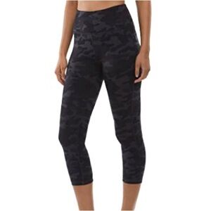 Danskin Charcoal Cropped Camo Capri Leggings